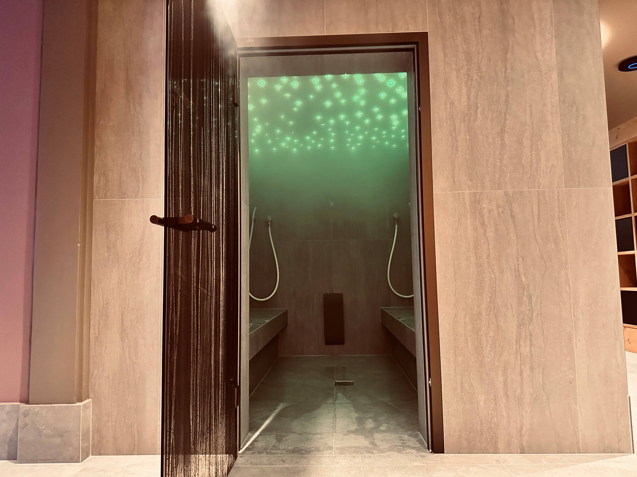 Wellness Dampfbad